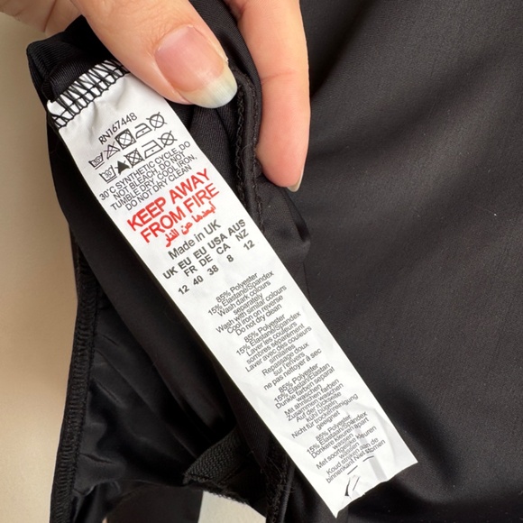 NWT PRETTY LITTLE THING - Thong Body Suit - Medium - Picture 12 of 12